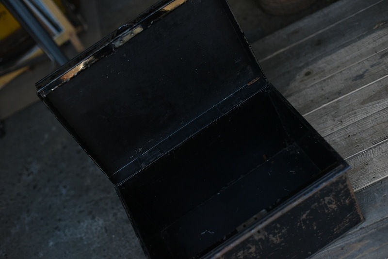 105149 ヴィンテージ アイアンボックス 箱 英国製