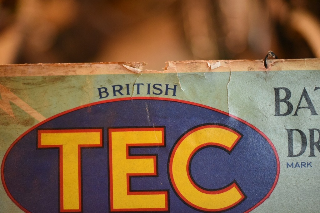 1637 ヴィンテージ　「BRITISH TEC」　看板　サインプレート　 英国製　MADE IN ENGLAND