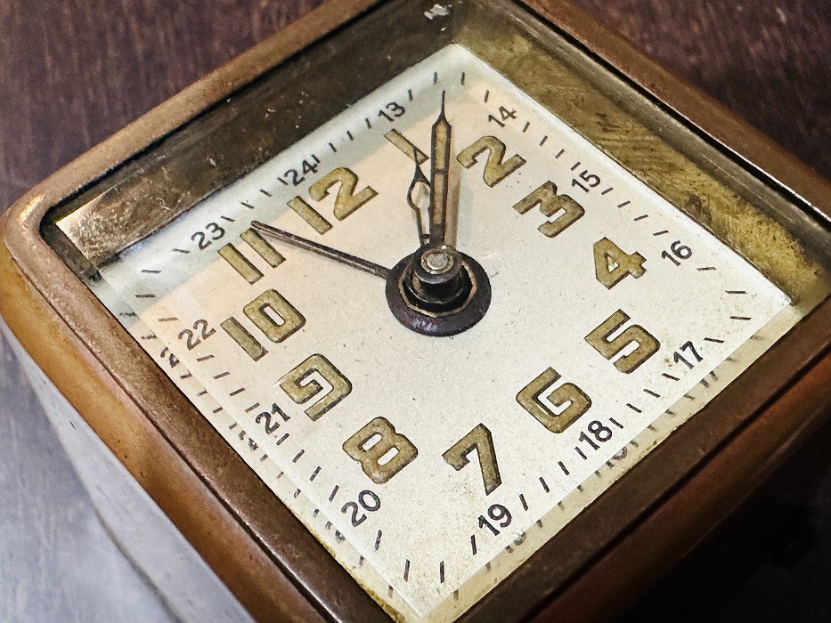 108156 置き時計 1910-1930年代 ドイツ製 ヴィンテージ 真鍮製