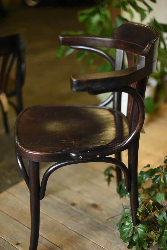 104584　ARM CHAIR No.25　321025　USED TON CHAIR　中古