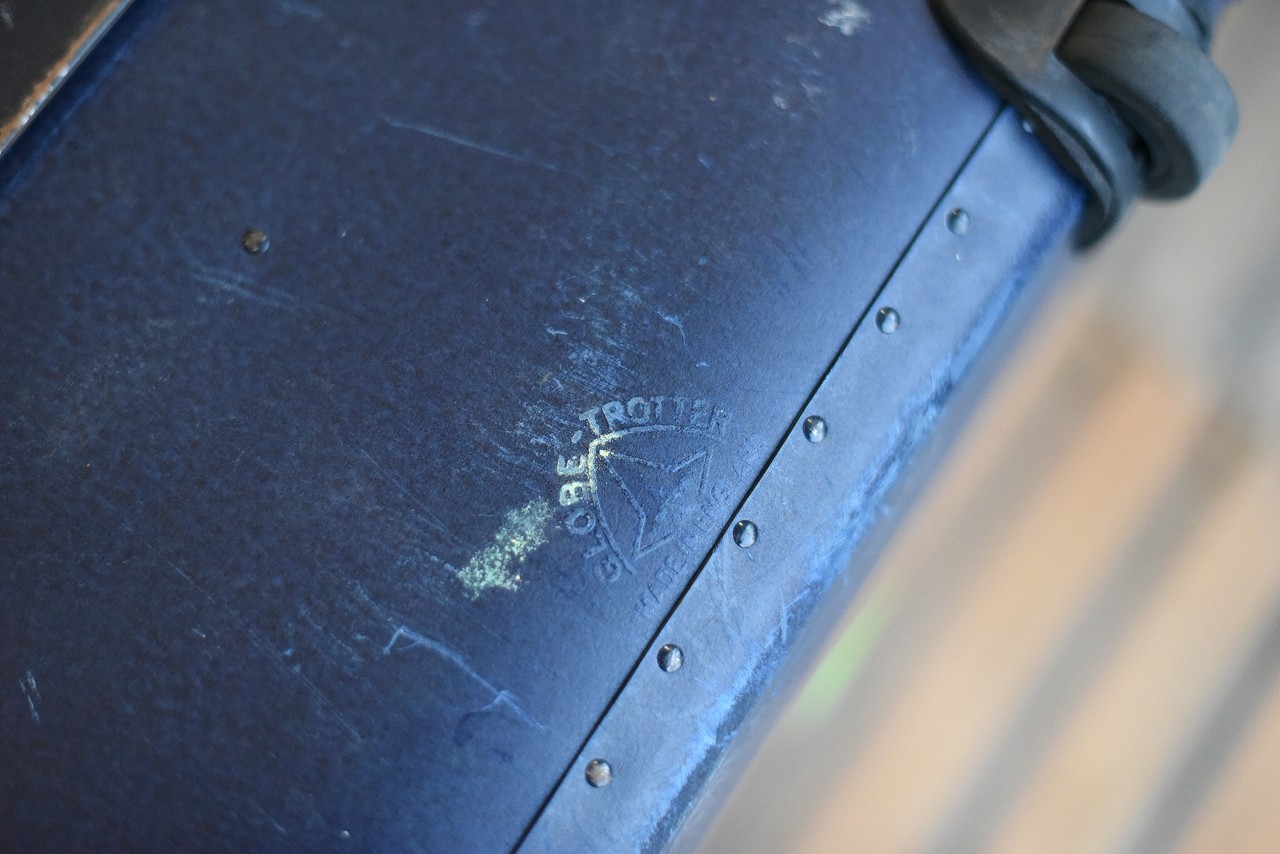 106013 UK ヴィンテージ　トロリー　英国 グローブ トロッター 「GLOBE TROTTER」 MADE IN ENGLAND 刻印