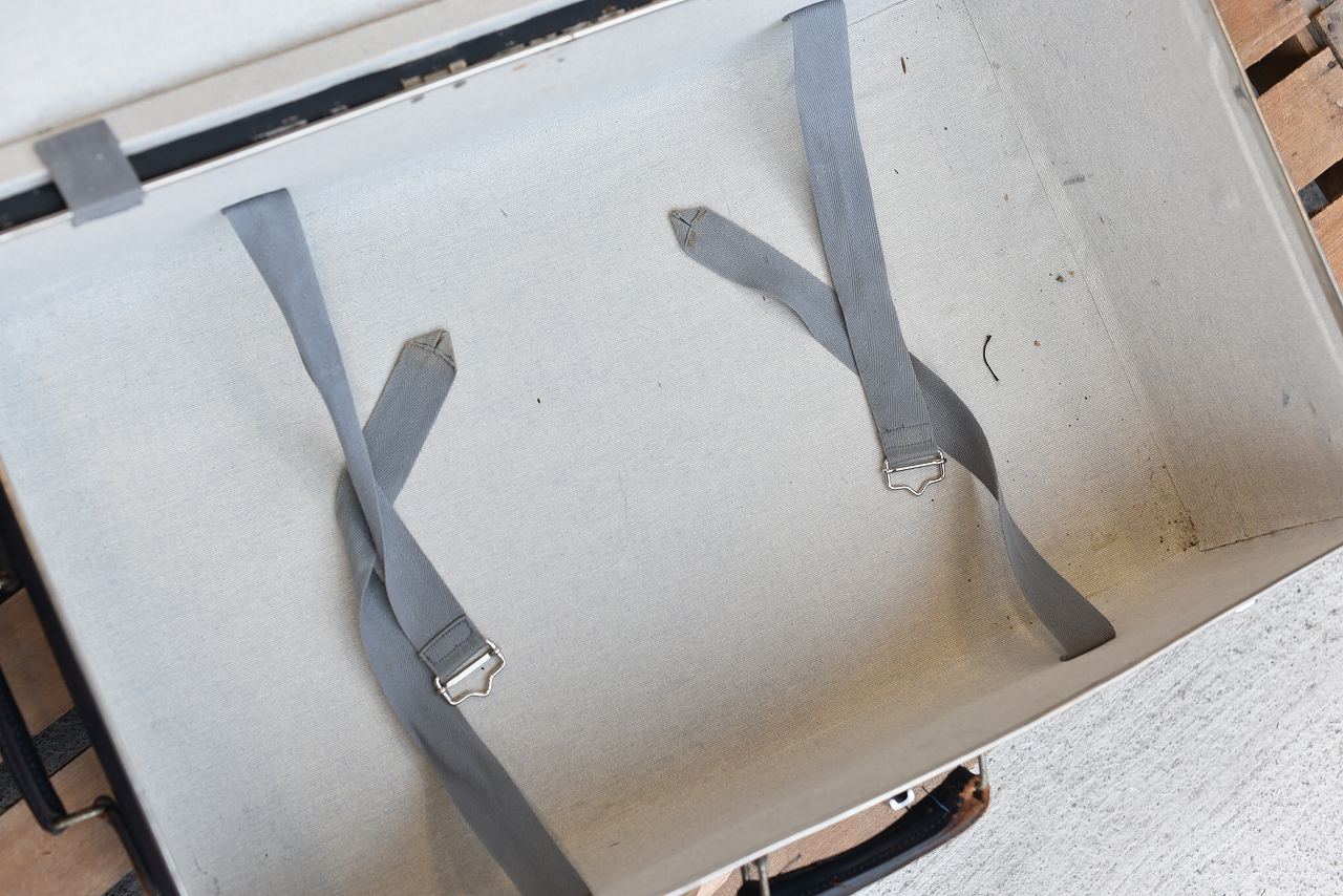 106013 UK ヴィンテージ　トロリー　英国 グローブ トロッター 「GLOBE TROTTER」 MADE IN ENGLAND 刻印