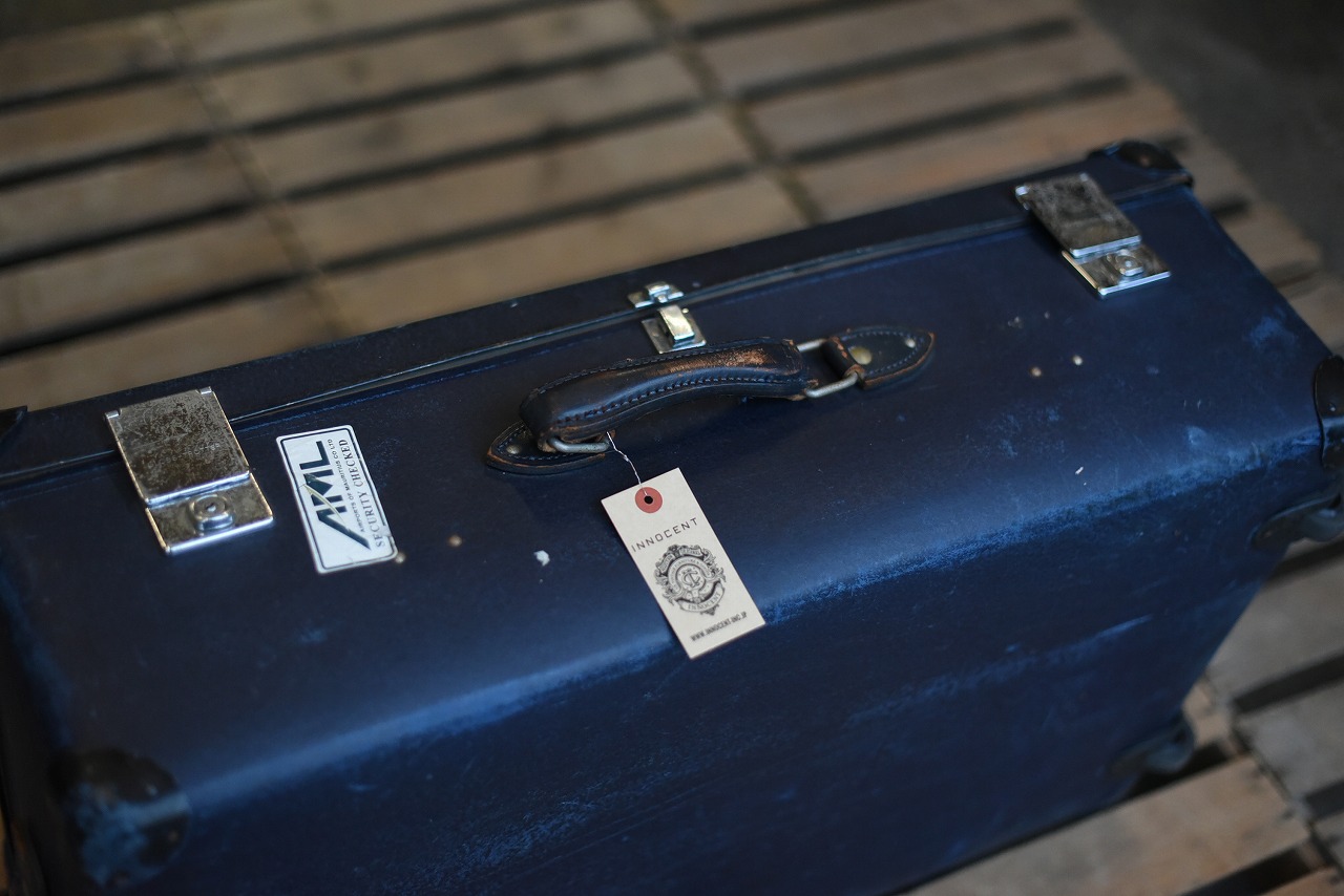 106013 UK ヴィンテージ　トロリー　英国 グローブ トロッター 「GLOBE TROTTER」 MADE IN ENGLAND 刻印