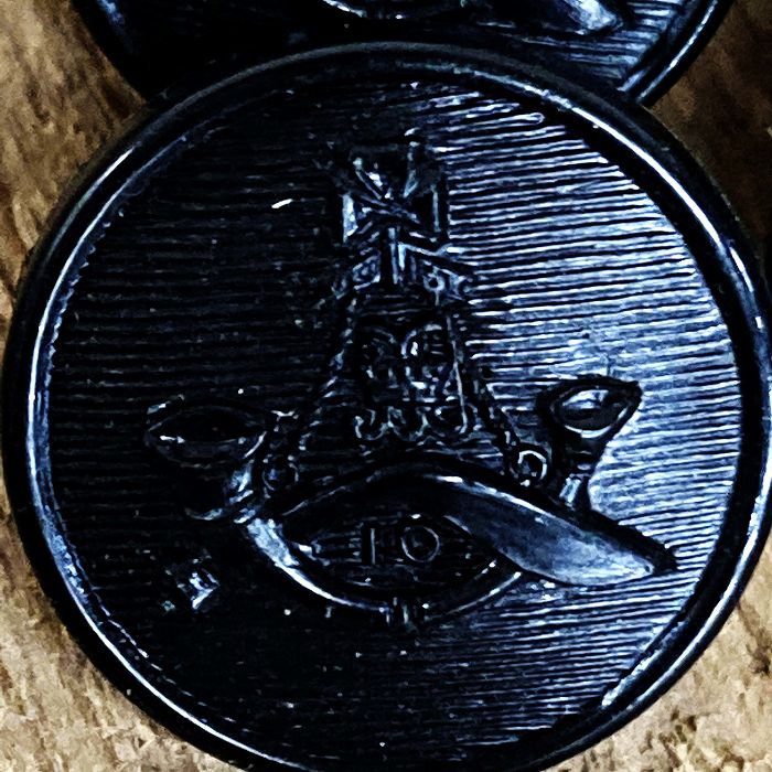 105977 英国　10th Princess Mary's Own Gurkha Rifles  ボタン 6個セット　紋章