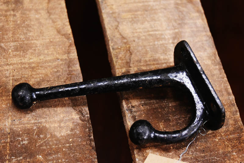 105320 ヴィンテージ アイアンフック ウォールハンガー コートフック