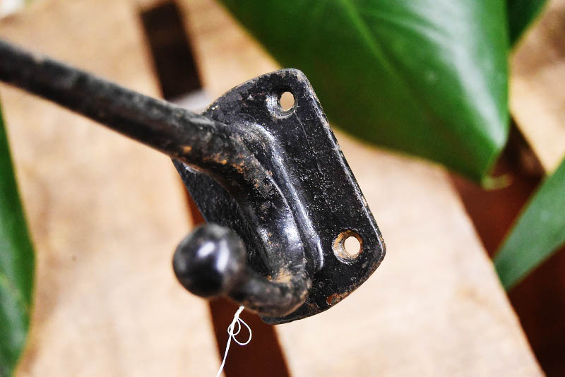 105320 ヴィンテージ アイアンフック ウォールハンガー コートフック