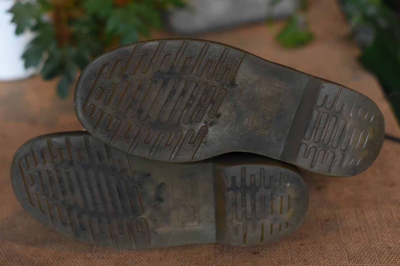 102862 ヴィンテージ　ブーツ　「ドクターマーチン」　Dr. Martens　　8ホール