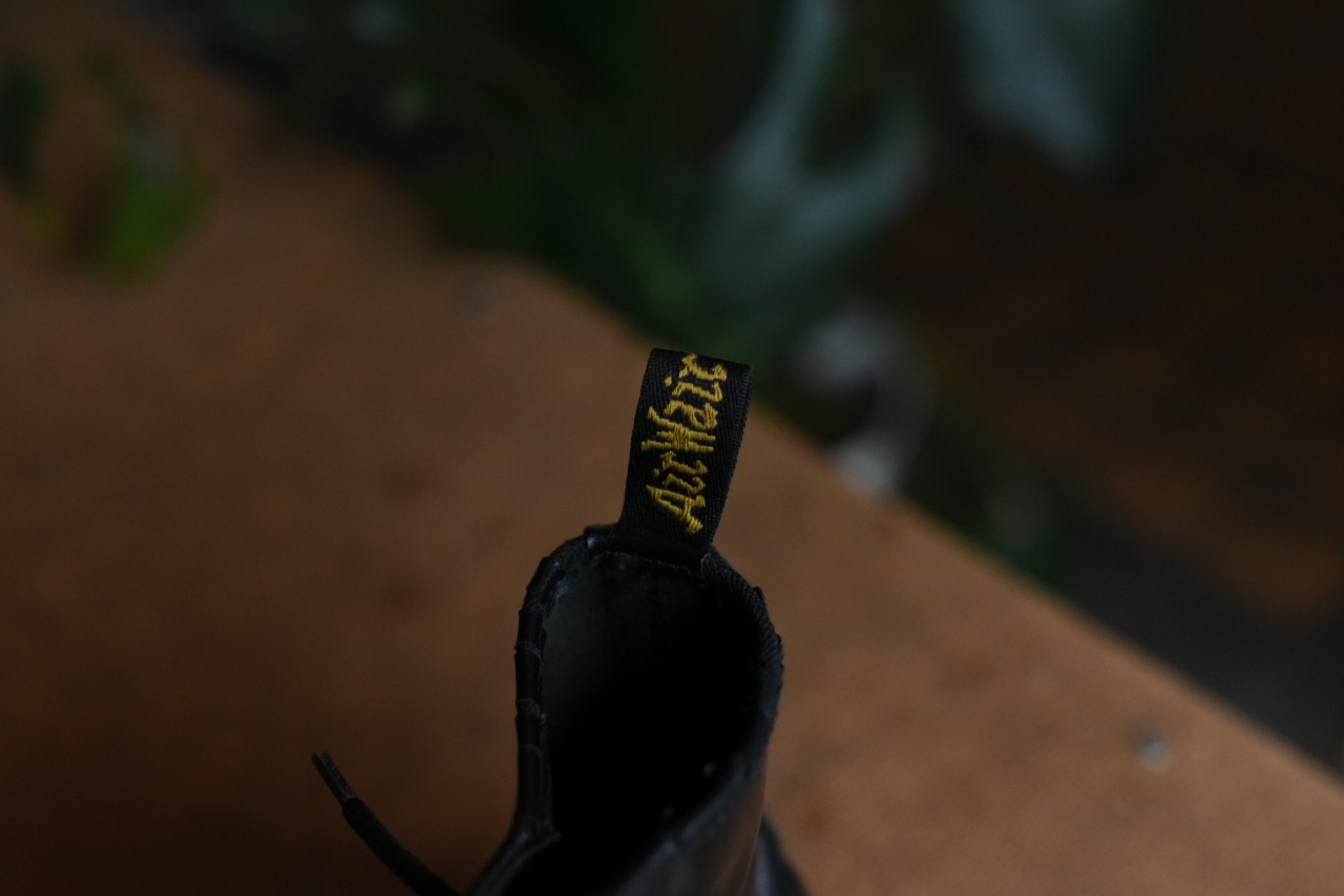 102862 ヴィンテージ　ブーツ　「ドクターマーチン」　Dr. Martens　　8ホール