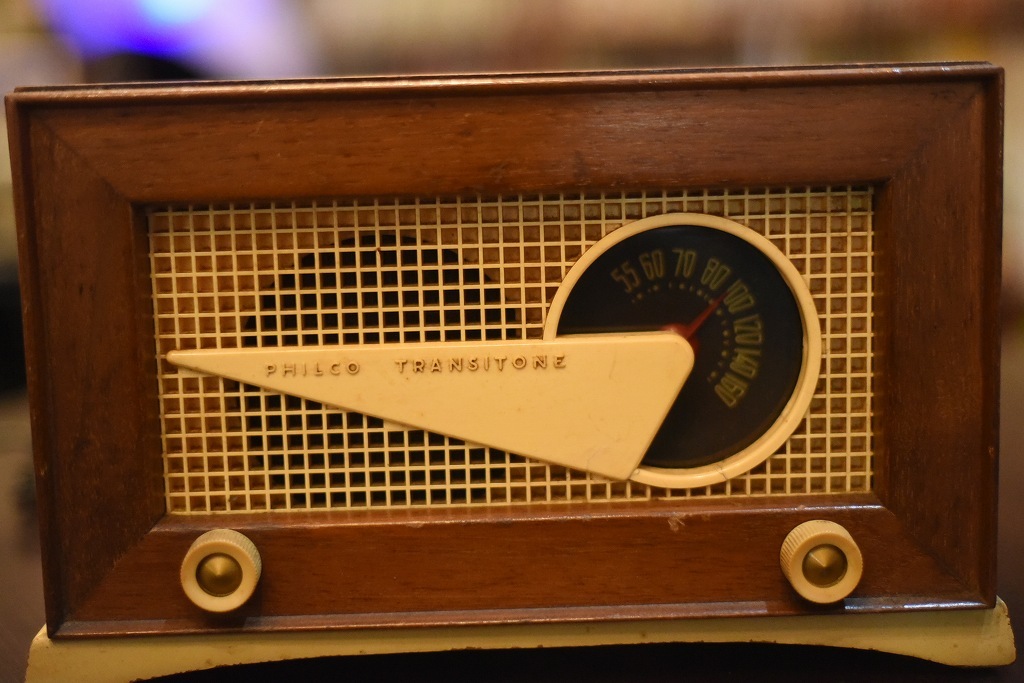 R0023 レンタル ヴィンテージ　ラジオ 「PHILCO TRANSITONE RADIO」