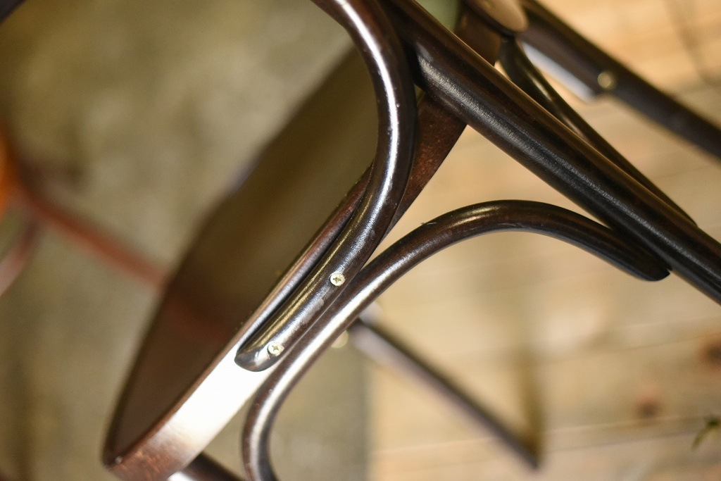 104580 ARM CHAIR No.25 321025 USED TON CHAIR 中古