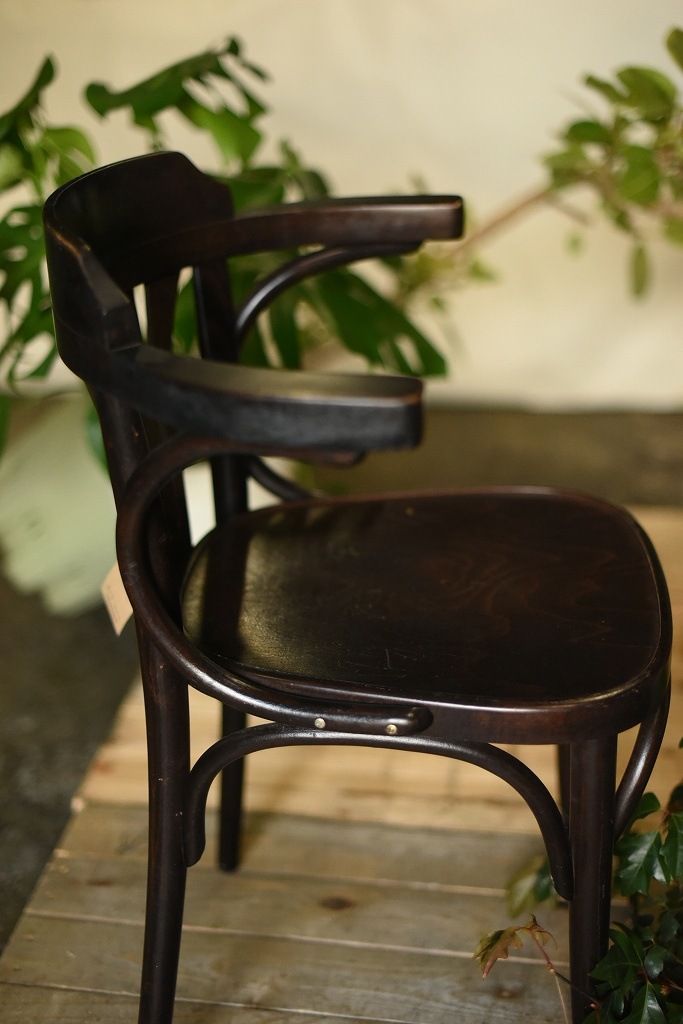 104580 ARM CHAIR No.25 321025 USED TON CHAIR 中古