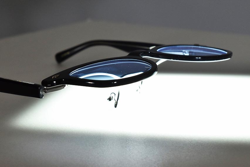 FS-B フリップサングラス「RAWGUN」BLACK/BLUE INNOCENT Original Products