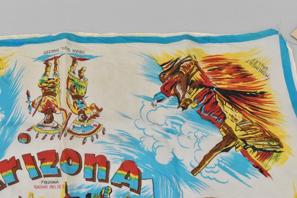 108720 ヴィンテージ 中判 スーベニア スカーフ Souvenir scarf