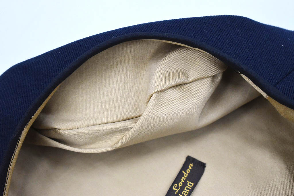 ベレー帽　ネイビー INNOCENT ＆ GOLDEN NEEDLE LONDON コラボ商品！ Made in Great Britain