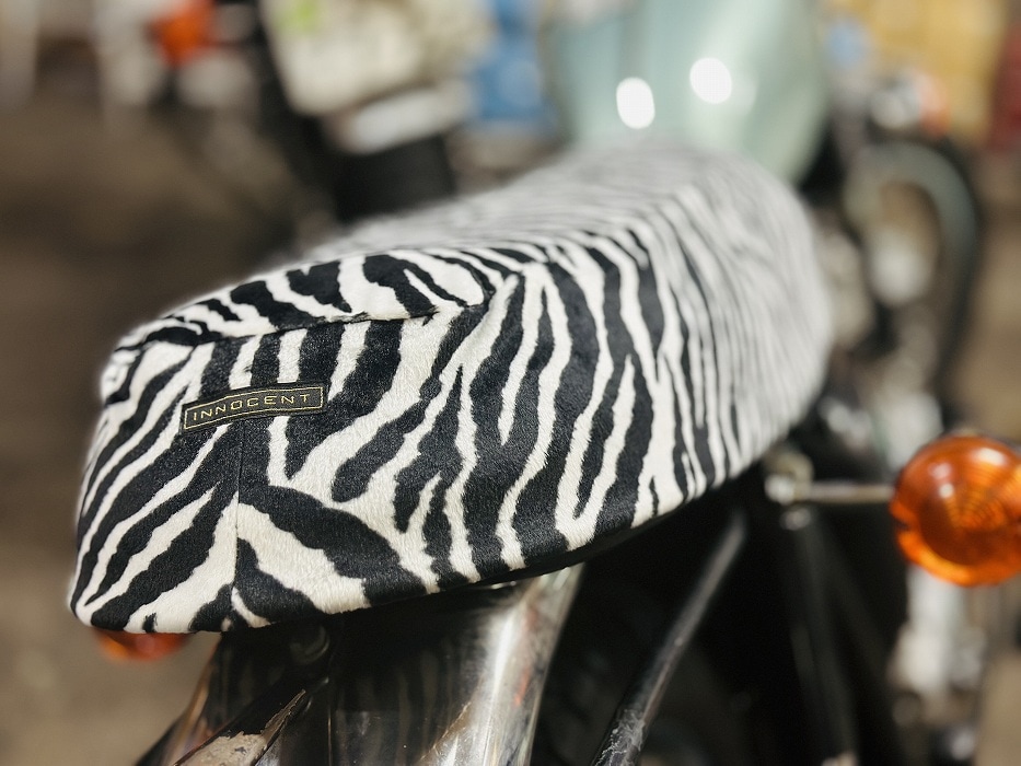 再入荷　ベスパ　スモール/ラージ　兼用　レオパード シートカバー　ヒョウ柄　フェイクファー