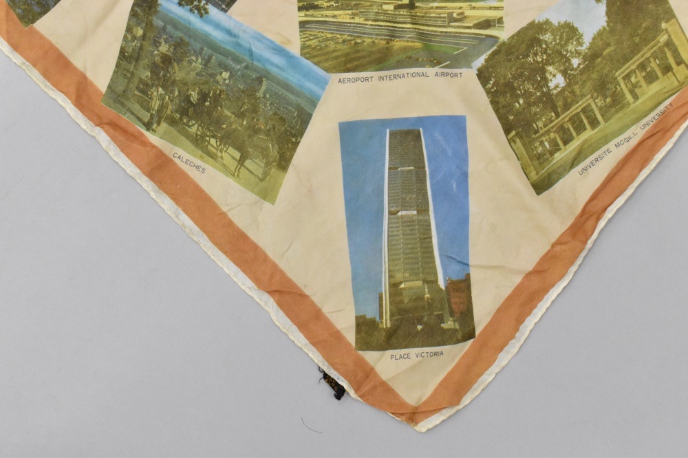 108721 ヴィンテージ 中判 スーベニア スカーフ Souvenir scarf