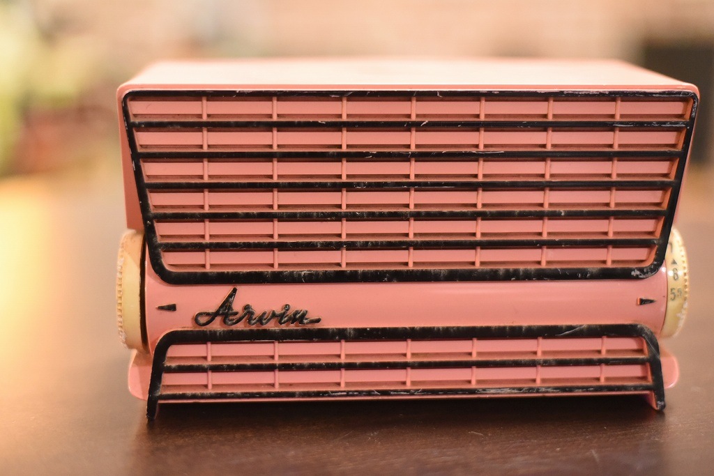 R0026 レンタル ヴィンテージ　ラジオ 「Arvin Radio MODEL 2581」