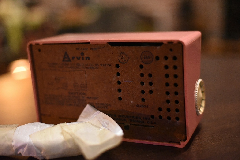 R0026 レンタル ヴィンテージ　ラジオ 「Arvin Radio MODEL 2581」