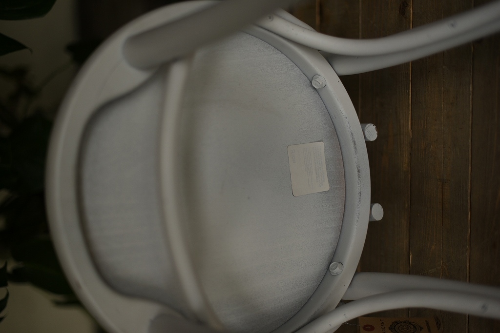 104590　No.18　311018　USED TON CHAIR　中古再塗装品