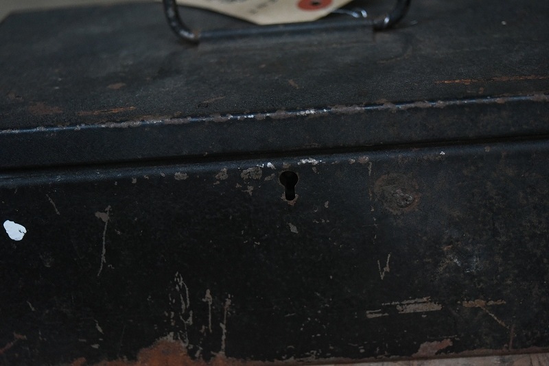 105145 ヴィンテージ アイアンボックス 箱 英国製