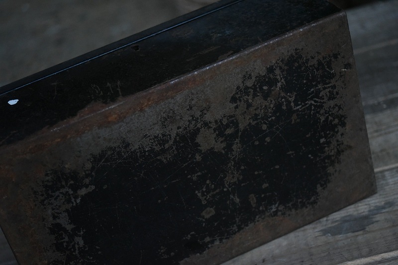 105145 ヴィンテージ アイアンボックス 箱 英国製