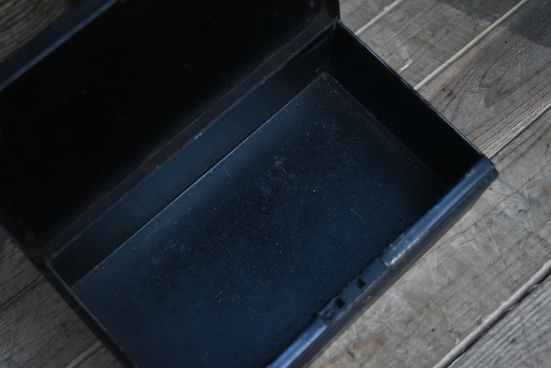 105145 ヴィンテージ アイアンボックス 箱 英国製