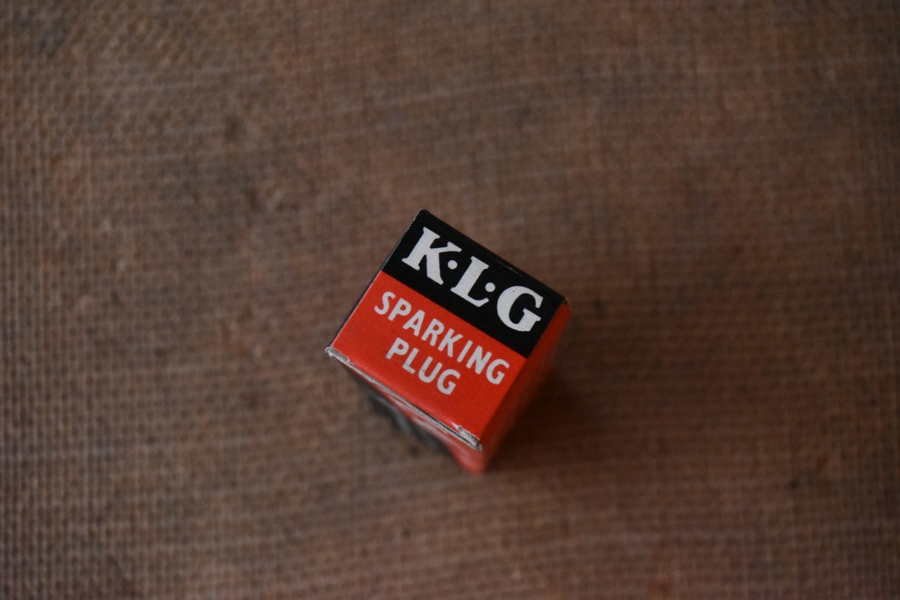 No.551【レア♡＆１点もの】英国ヴィンテージリングケース イギリス ヴィンテージ Stratton MADE IN ENGLAND PILL BOX