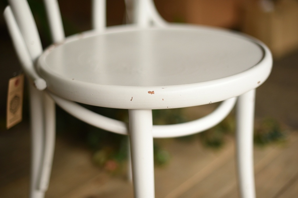 104587　No.18　311018　USED TON CHAIR　中古再塗装品