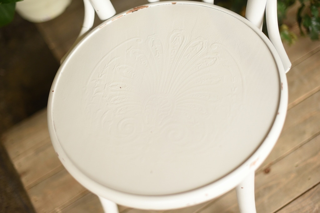 104587　No.18　311018　USED TON CHAIR　中古再塗装品