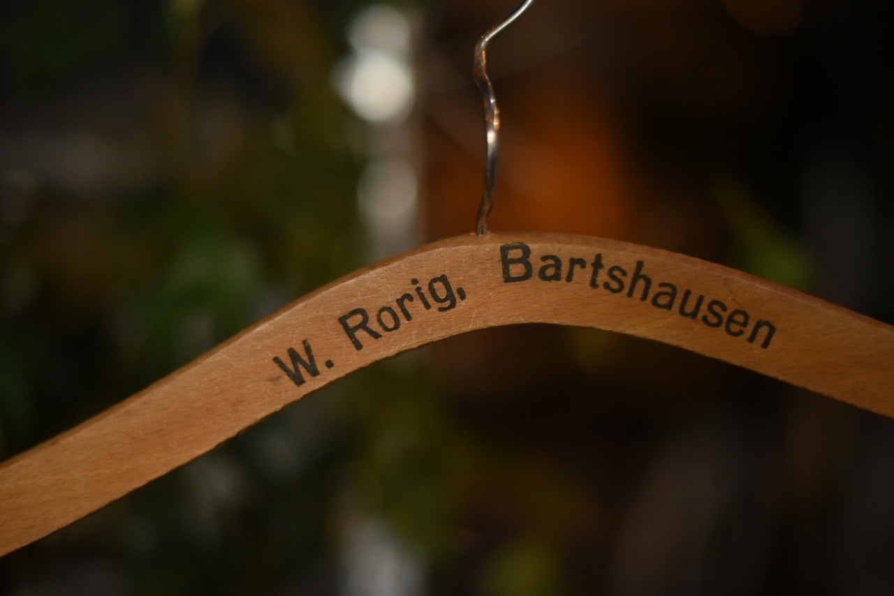 102408 ヴィンテージ ハンガー