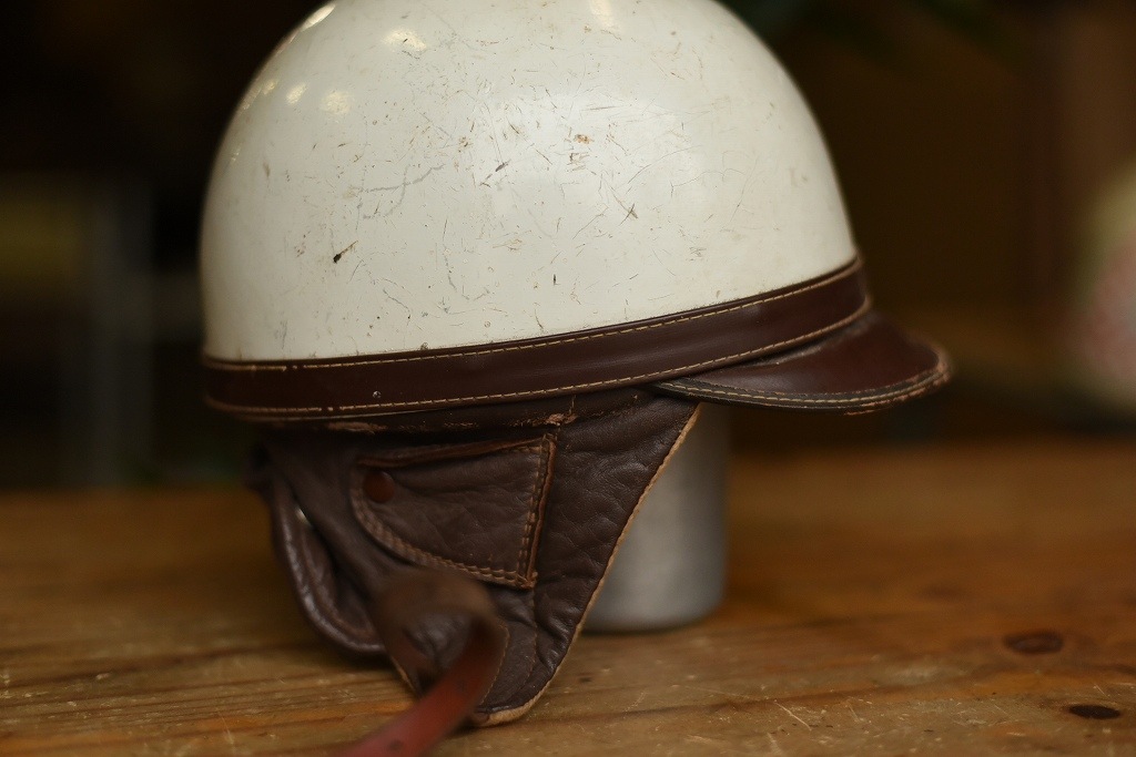 103792 ヴィンテージ　ハーフヘルメット　お椀ヘルUK MADE in ENGLAND ヘルメット