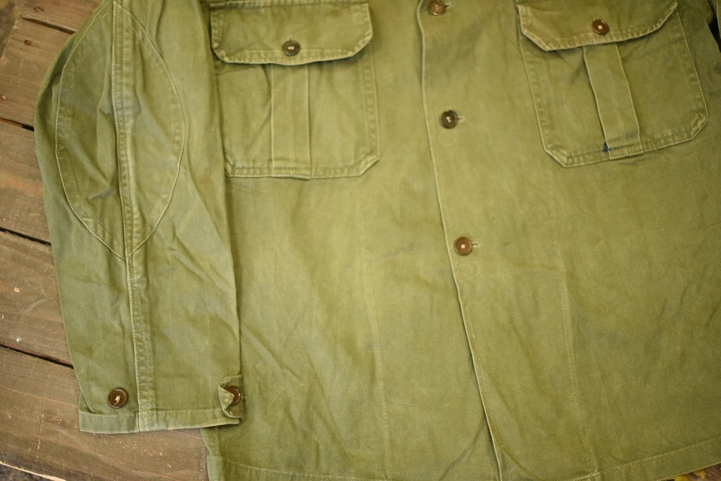 104175 ヴィンテージ　軍払い下げ　フィールドジャケット
