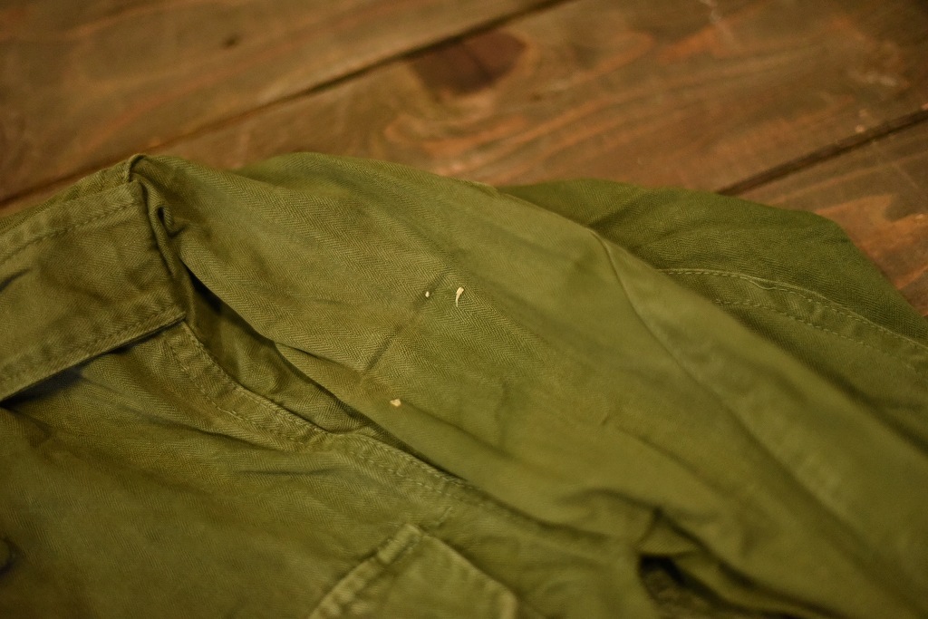 104175 ヴィンテージ　軍払い下げ　フィールドジャケット