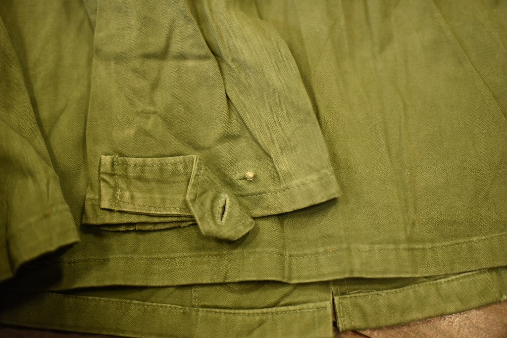 104175 ヴィンテージ　軍払い下げ　フィールドジャケット