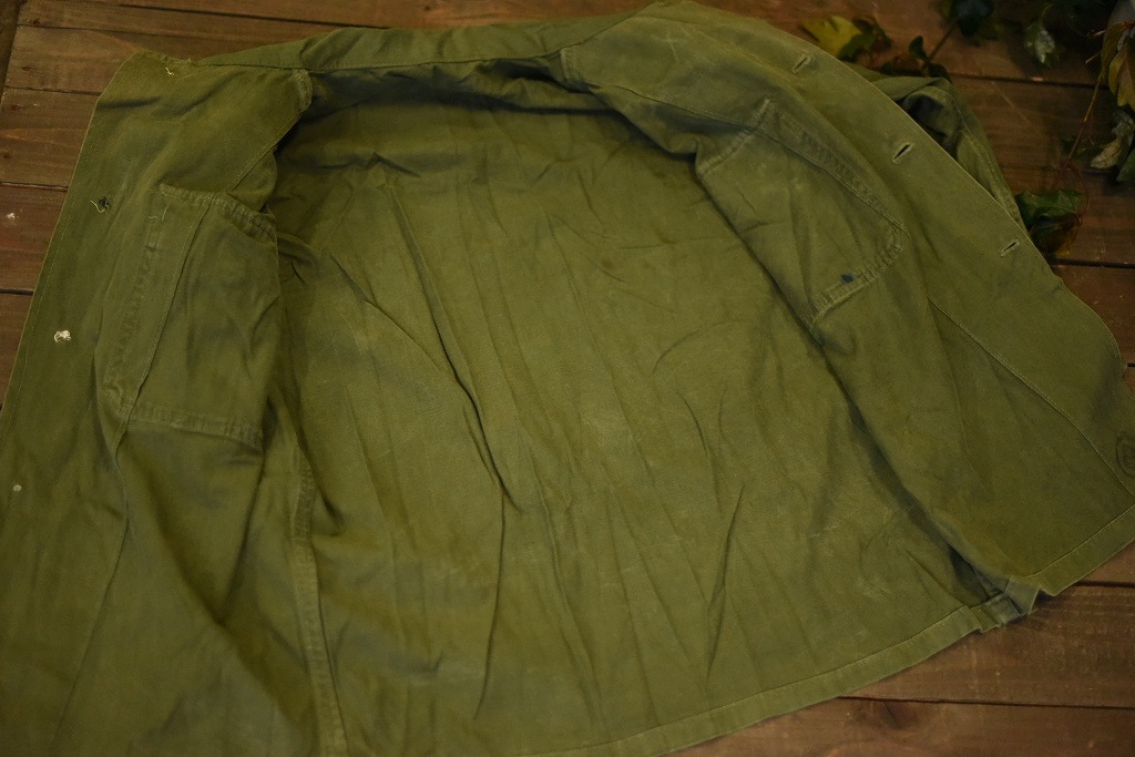 104175 ヴィンテージ　軍払い下げ　フィールドジャケット