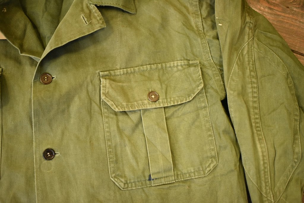 104175 ヴィンテージ　軍払い下げ　フィールドジャケット