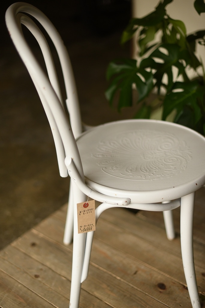 104594　No.18　311018　USED TON CHAIR　中古再塗装品