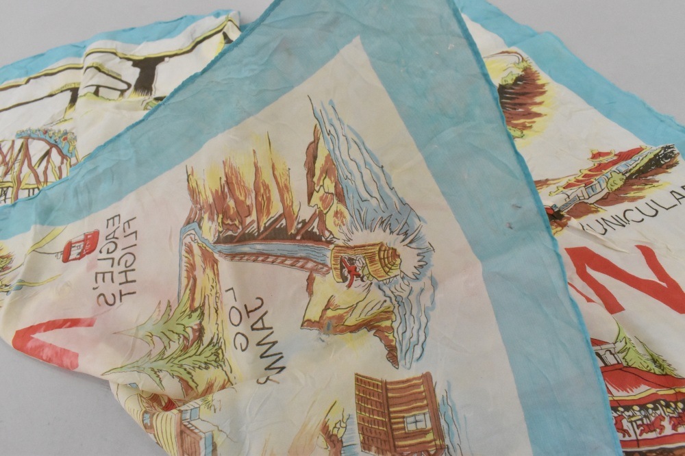 108725 ヴィンテージ 中判 スーベニア カウボーイ スカーフ Souvenir scarf