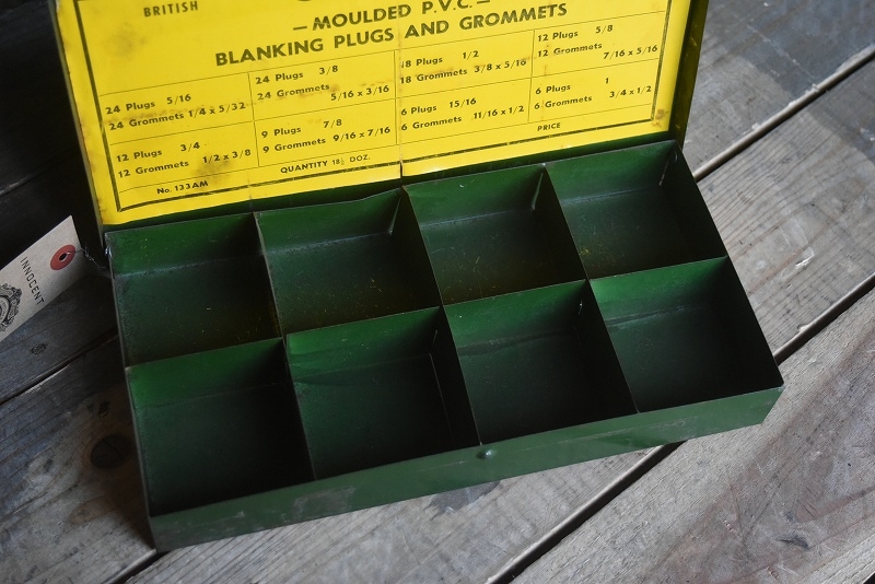 105142 ヴィンテージ 「SAVILLE」 BRITISH MADE アイアンボックス 箱 英国製