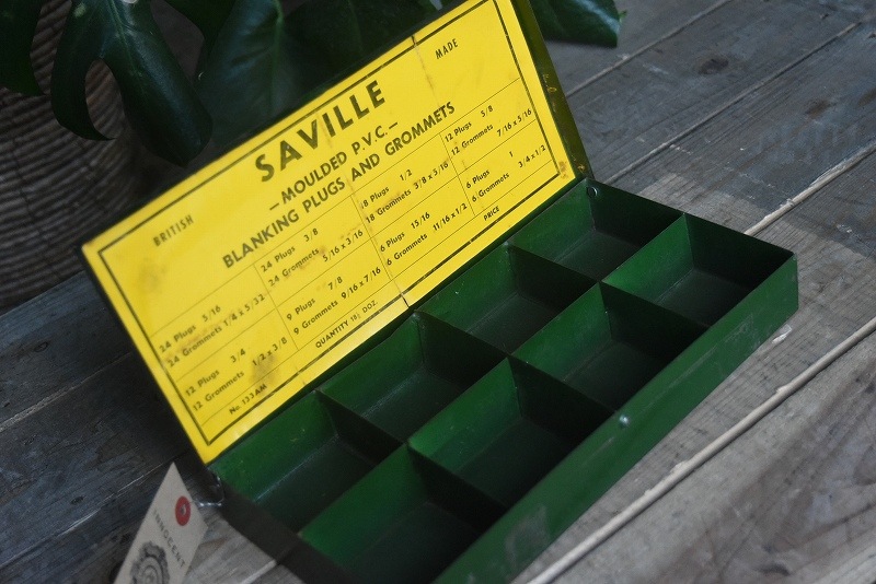 105142 ヴィンテージ 「SAVILLE」 BRITISH MADE アイアンボックス 箱 英国製