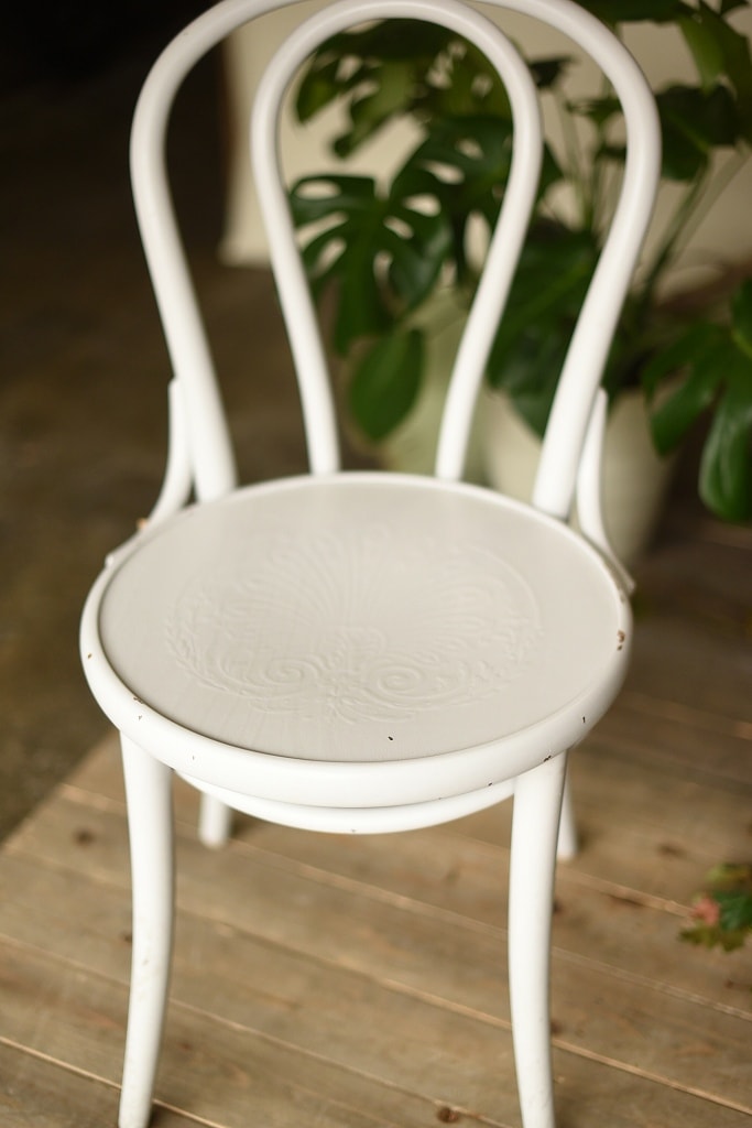 104555　No.18　311018　USED TON CHAIR　中古再塗装品