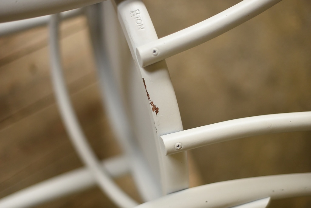 104555　No.18　311018　USED TON CHAIR　中古再塗装品