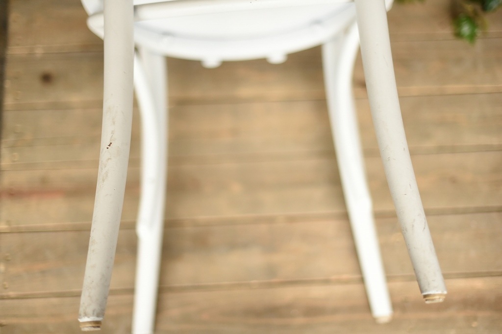 104555　No.18　311018　USED TON CHAIR　中古再塗装品