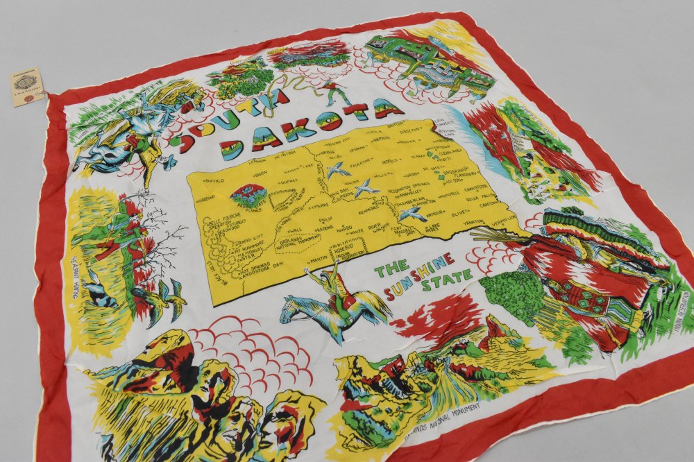 108723 ヴィンテージ 中判 スーベニア スカーフ Souvenir scarf