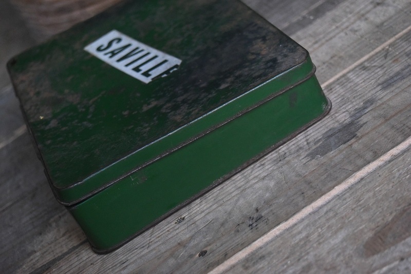 105151 ヴィンテージ 「SAVILLE」 BRITISH MADE アイアンボックス 箱 英国製