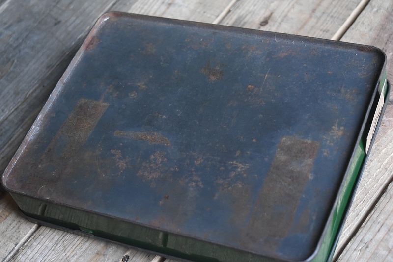105151 ヴィンテージ 「SAVILLE」 BRITISH MADE アイアンボックス 箱 英国製