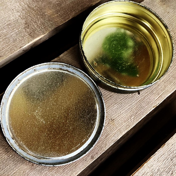 105920 ヴィンテージ　「ZUBES F.W.HAMPSHIRE & Co.LTD」　丸缶 MADE IN ENGLAND 英国製