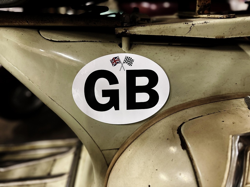 UKシリーズ・ステッカー　「GREAT BRITAIN」　カスタム　シール