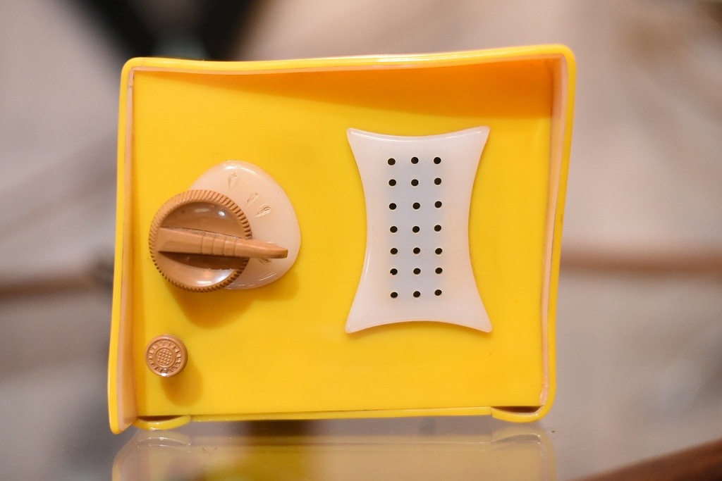 R0030 レンタル ヴィンテージ　ラジオ 「EMERSON RADIO」