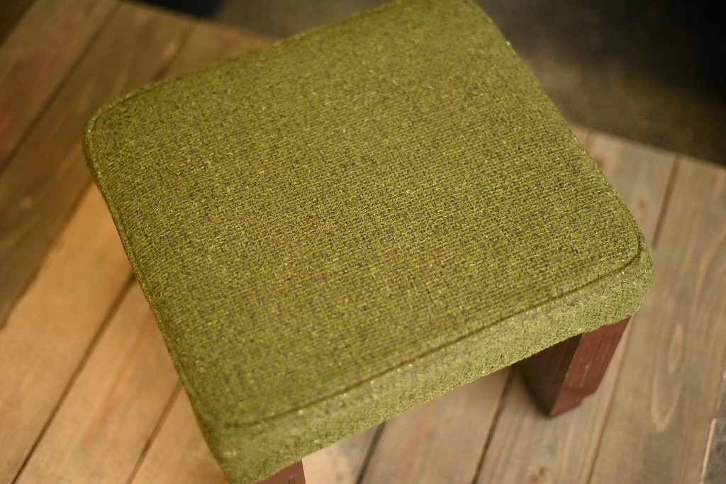 2289 UK ヴィンテージ　　オットマン　スツール　チェア　英国 MADE IN ENGLAND